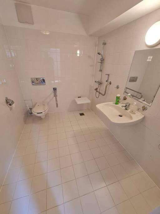 10Q - Z6 Apartment 201 وارسو المظهر الخارجي الصورة